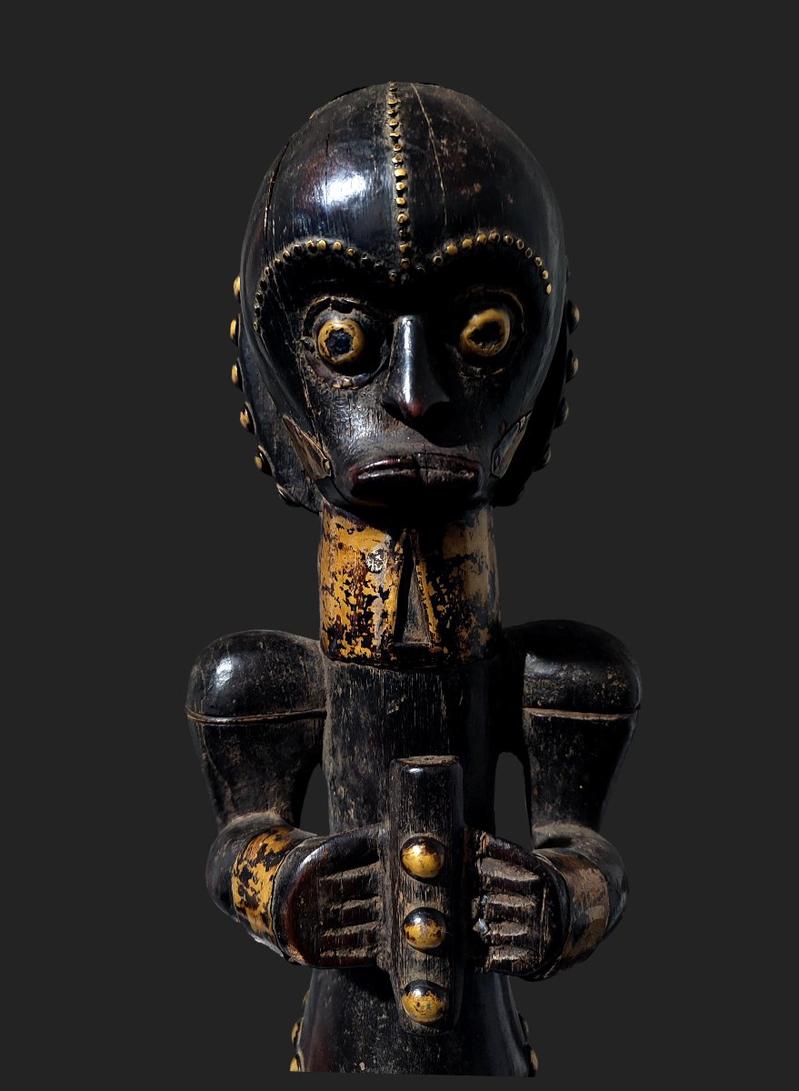 Statue Fang Byeri gardien de reliquaire Ngumba Sud du Cameroun-photo-2