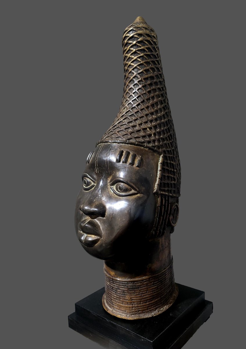 Benin Bronze Royal Bust Of The Oba And Queen