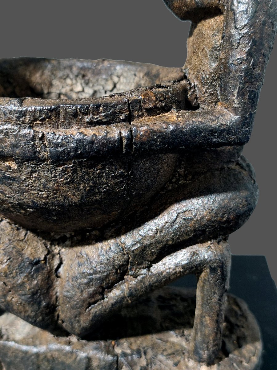Porteuse de coupe piece d'autel Dogon Mali-photo-2