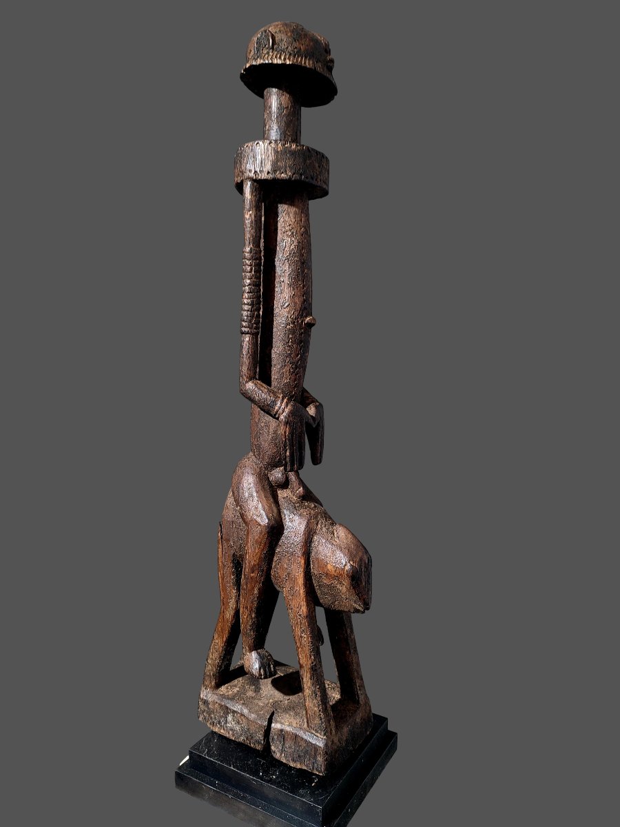 Grande statue cavalier Dogon, style cubiste 