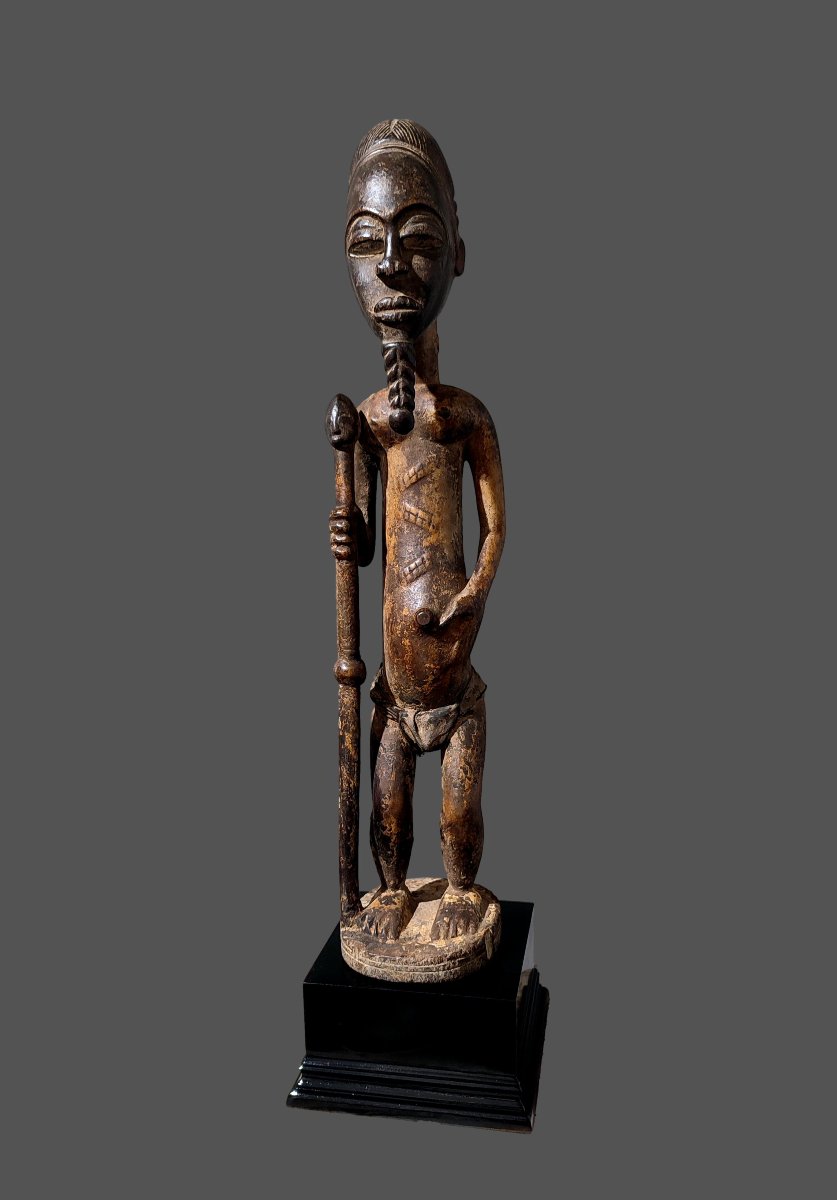 Baoulé Statue Of A Dignitary From Côte d'Ivoire-photo-2