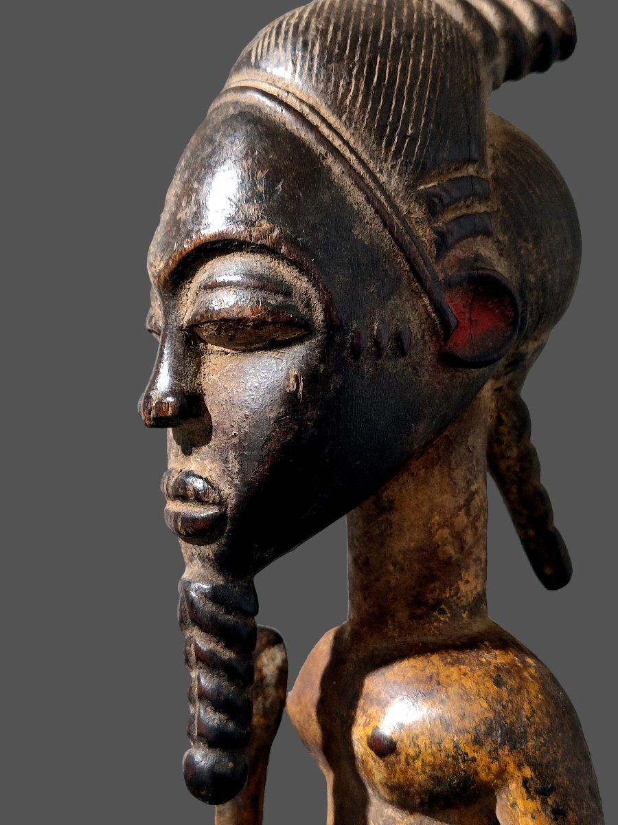 Baoulé Statue Of A Dignitary From Côte d'Ivoire-photo-2
