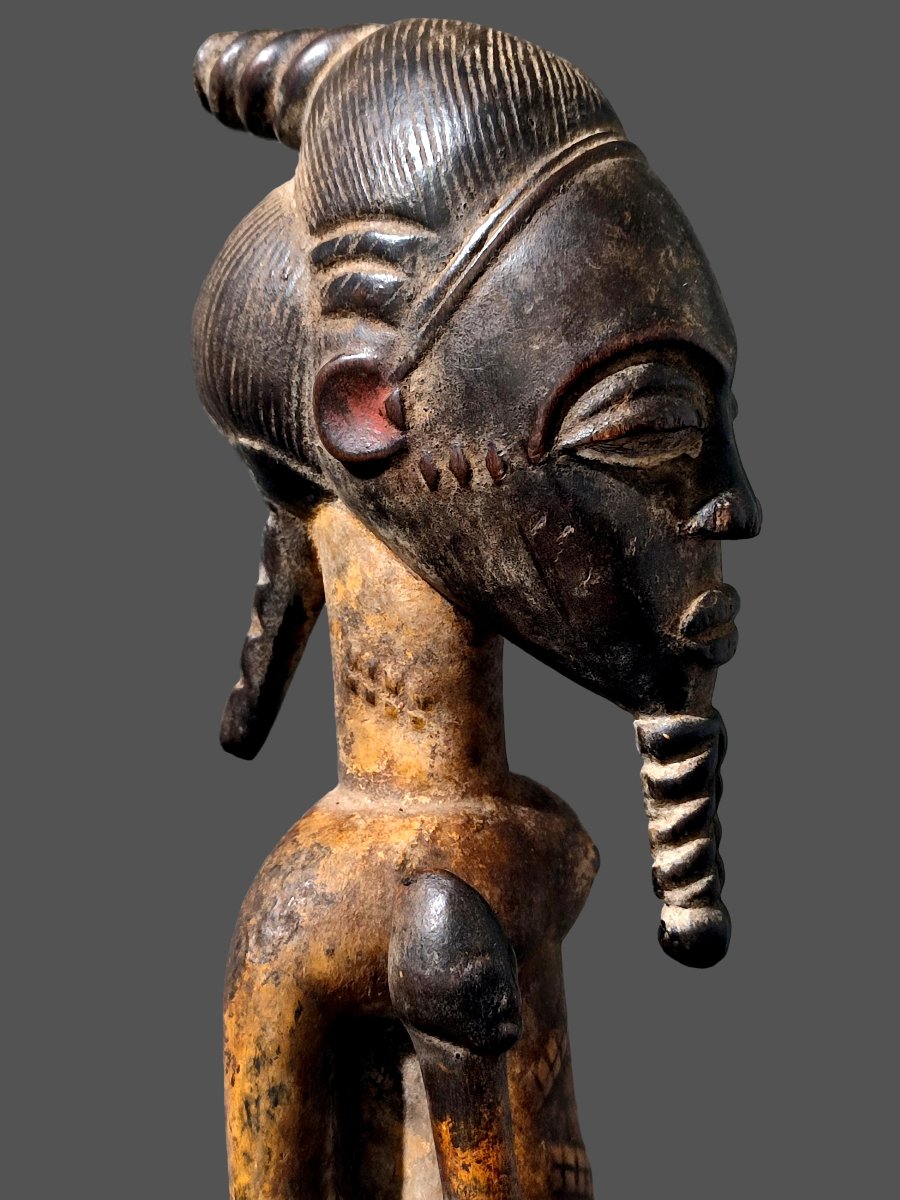 Baoulé Statue Of A Dignitary From Côte d'Ivoire-photo-3
