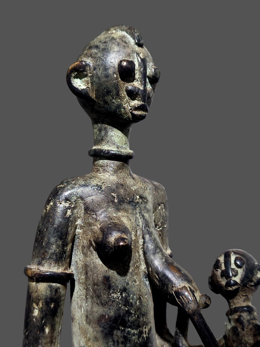 Dogon Bronze Seated Pregnant Woman, Mali -photo-3