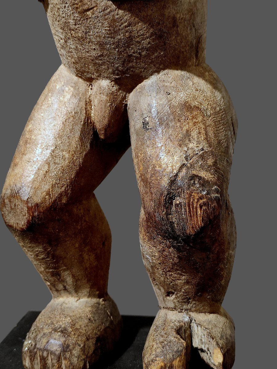 Mbete Statue, Gabon-photo-2