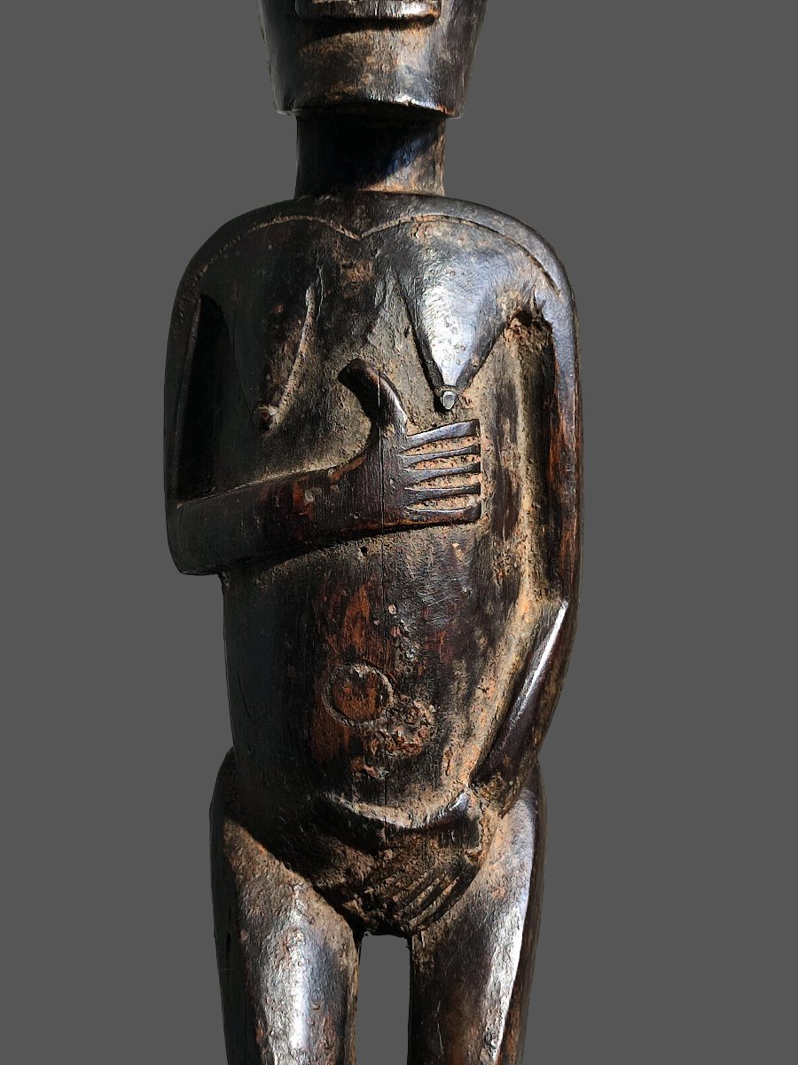 statue feminine moai Île de Pâques -photo-2