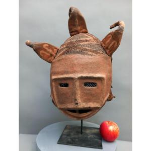 Masque Katotoshi Bena-mitumba Province Du Lualaba, République Démocratique Du Congo