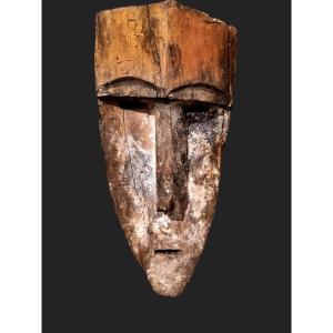 Masque Adouma Gabon