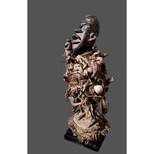 Kongo Nkisi Nail Amulet (lower Congo) Statue