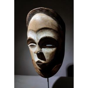 Masque Tsogho Vuvi Gabon Culte Du Bweti