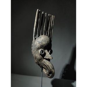 Dan Maou Altar Mask With Comb, Ivory Coast