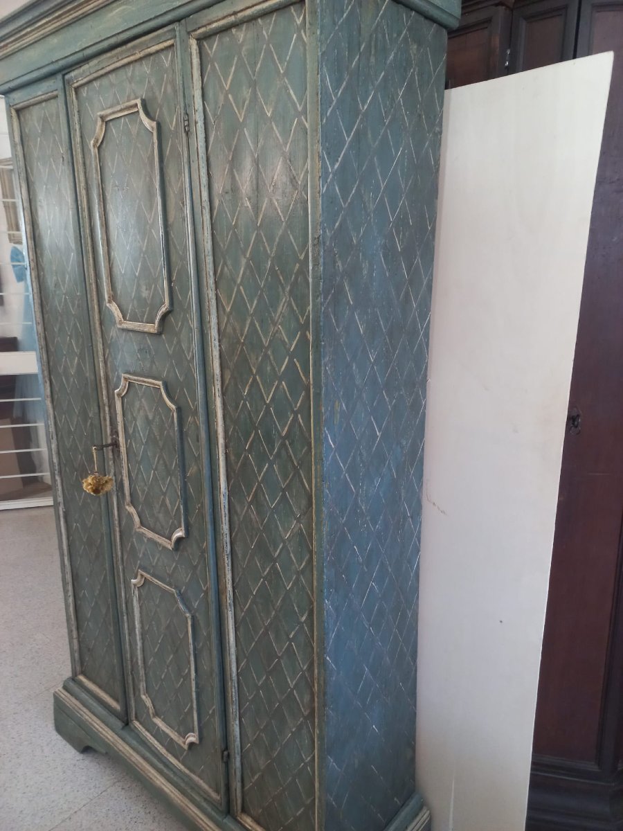 Antique Lacquered Cabinet-photo-2