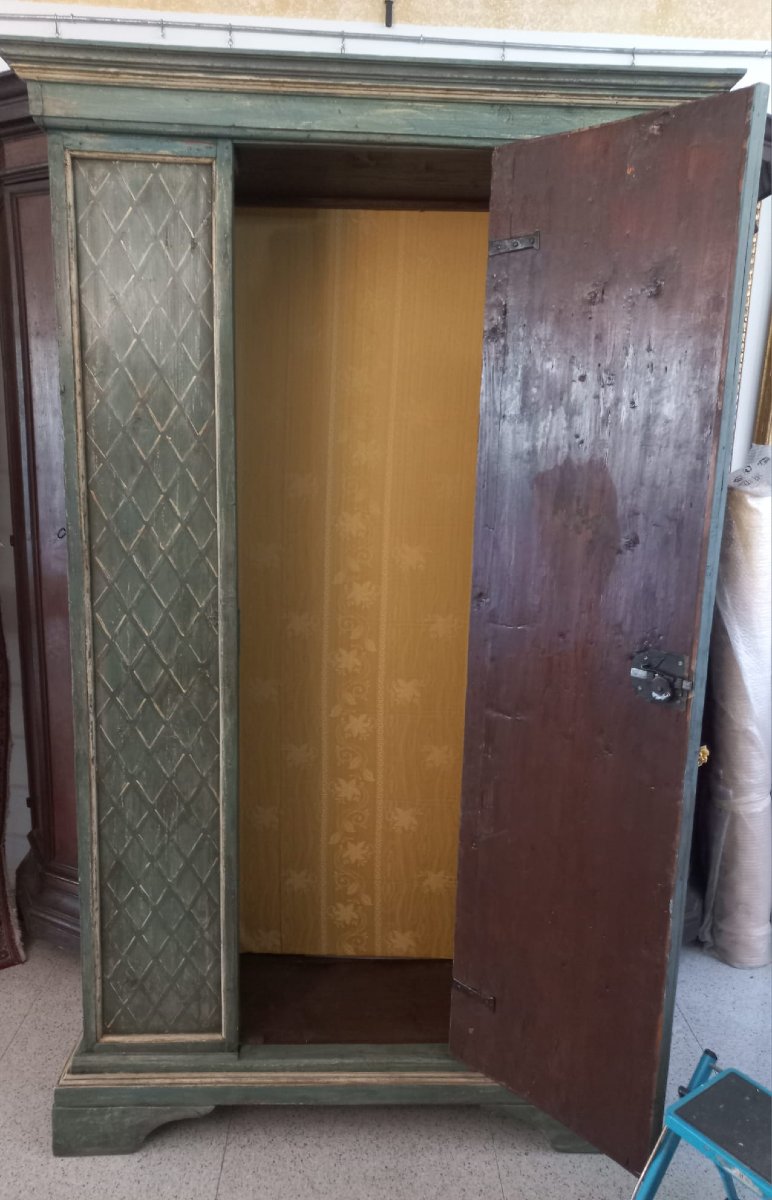 Antique Lacquered Cabinet-photo-2