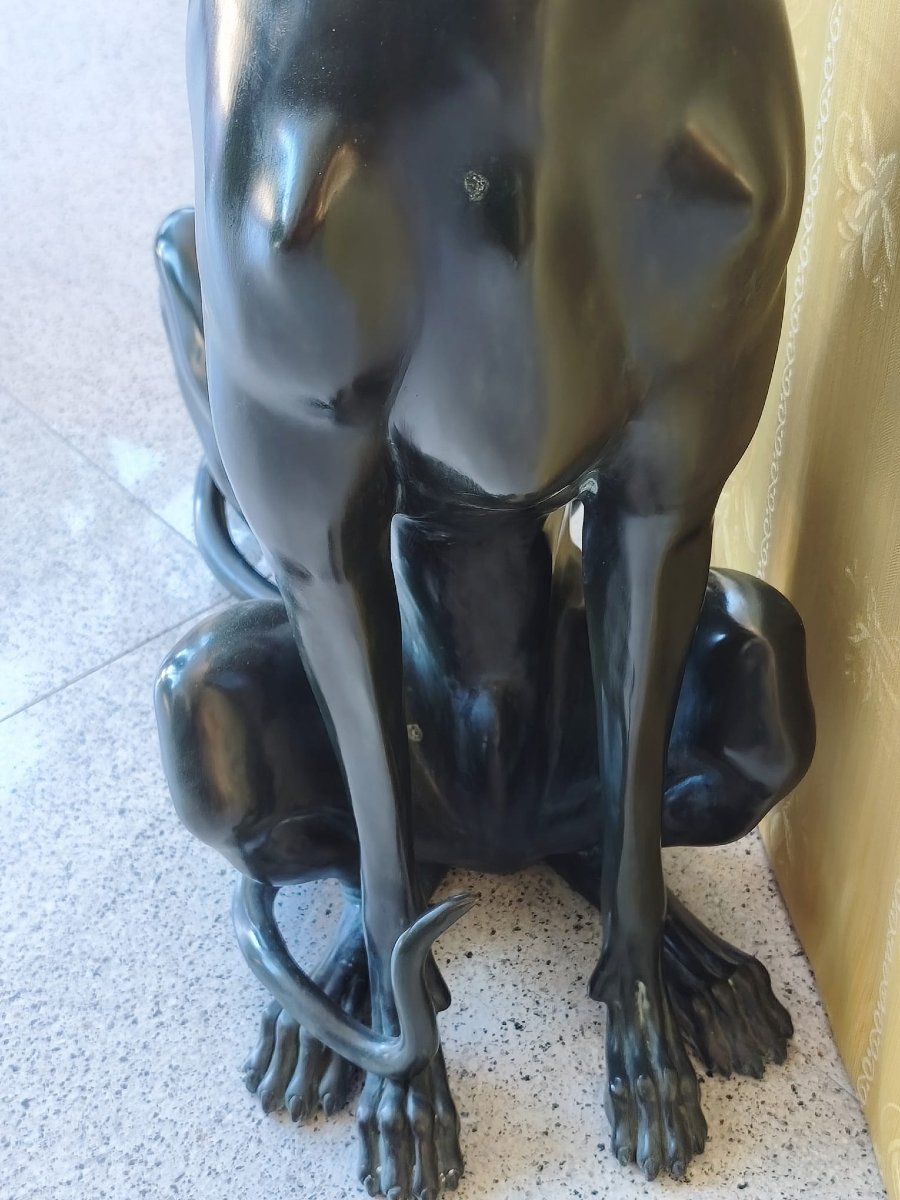 Sculptures en bronze (lévriers)-photo-4