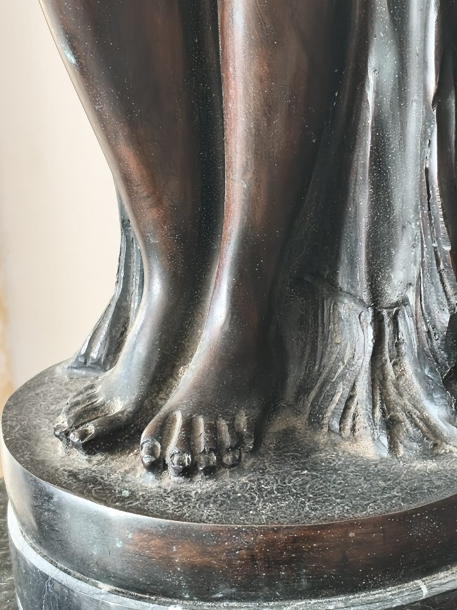 Sculpture féminine en bronze-photo-3
