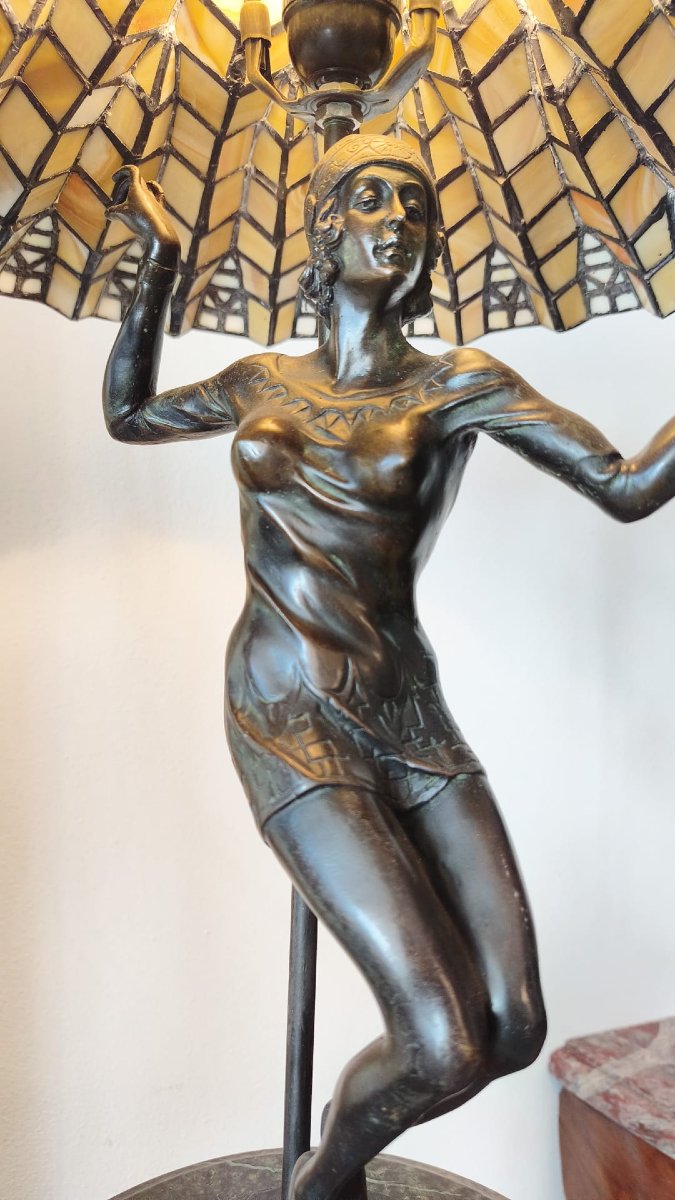 Sculpture avec lampe-photo-4