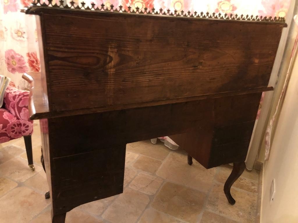 Louis XV Desk-photo-2