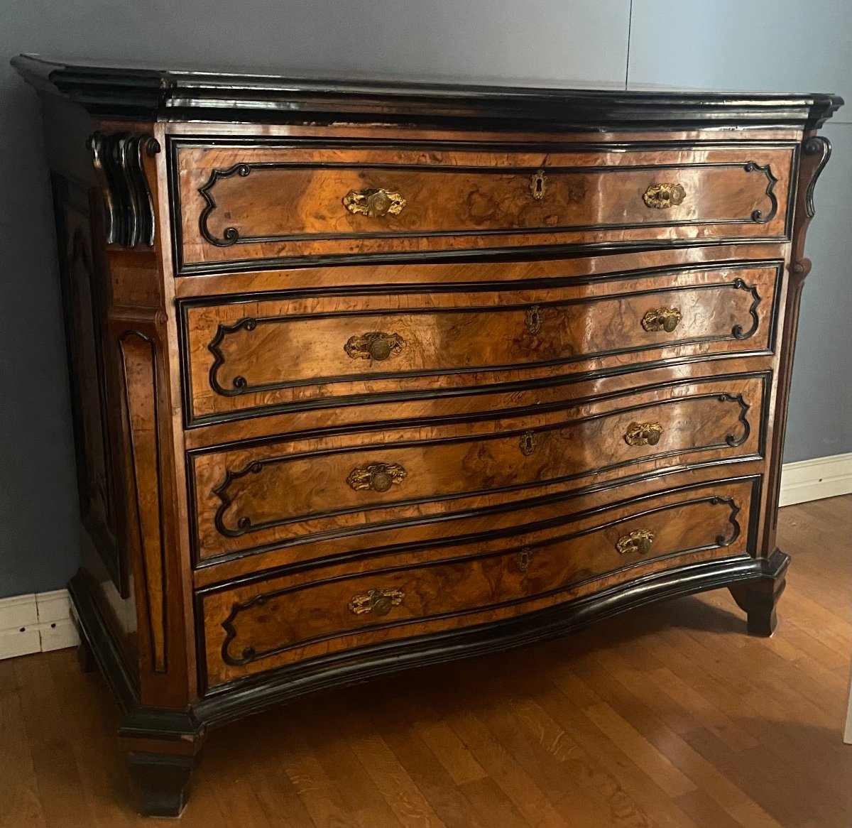 Paire De Commodes Baroque Lombard En Noyer, Italie Del XVIII-photo-3