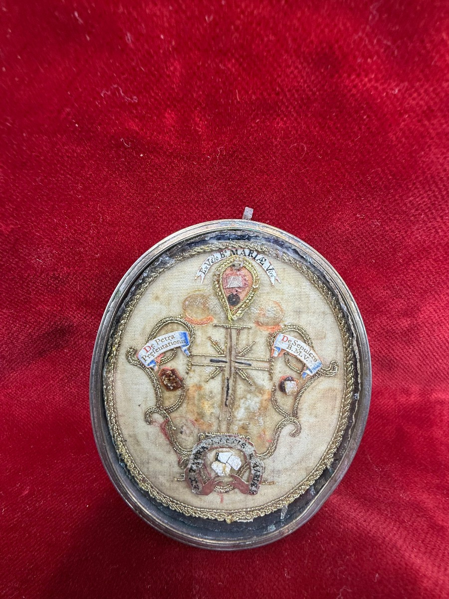 Reliquaire de la Sainte Croix et quatre reliques de la Vierge 
