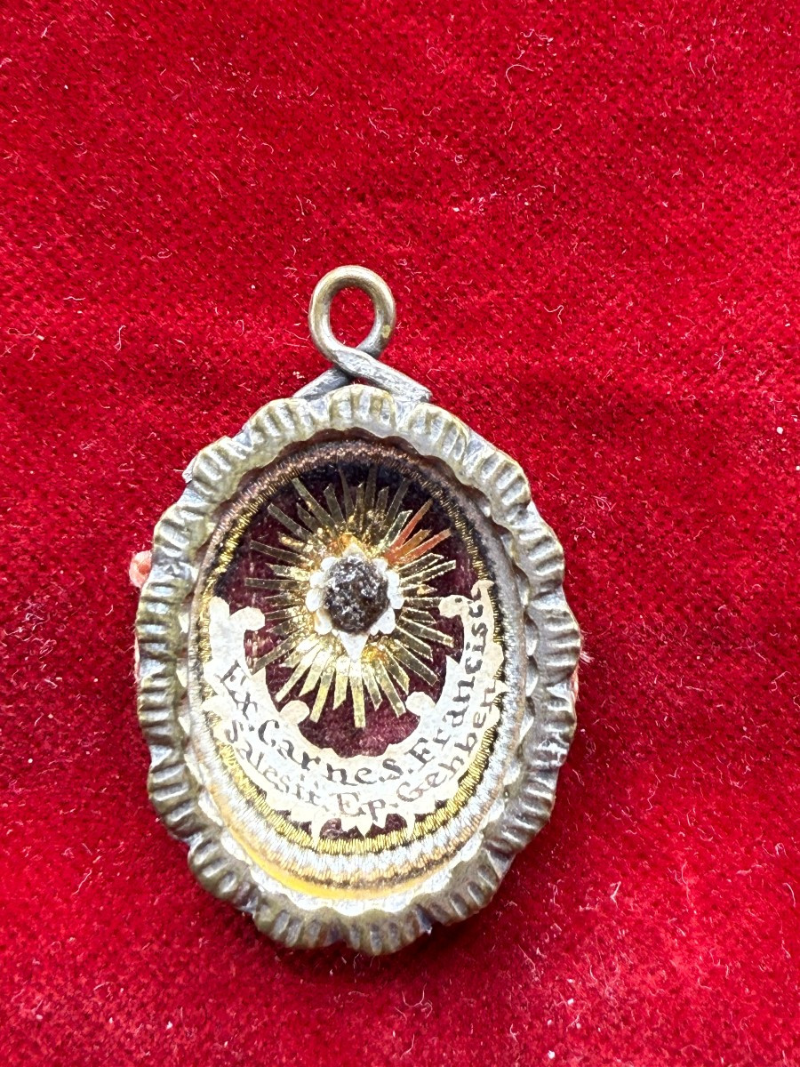 Medallion Reliquary Of St. Francis De Sales, Bishop  