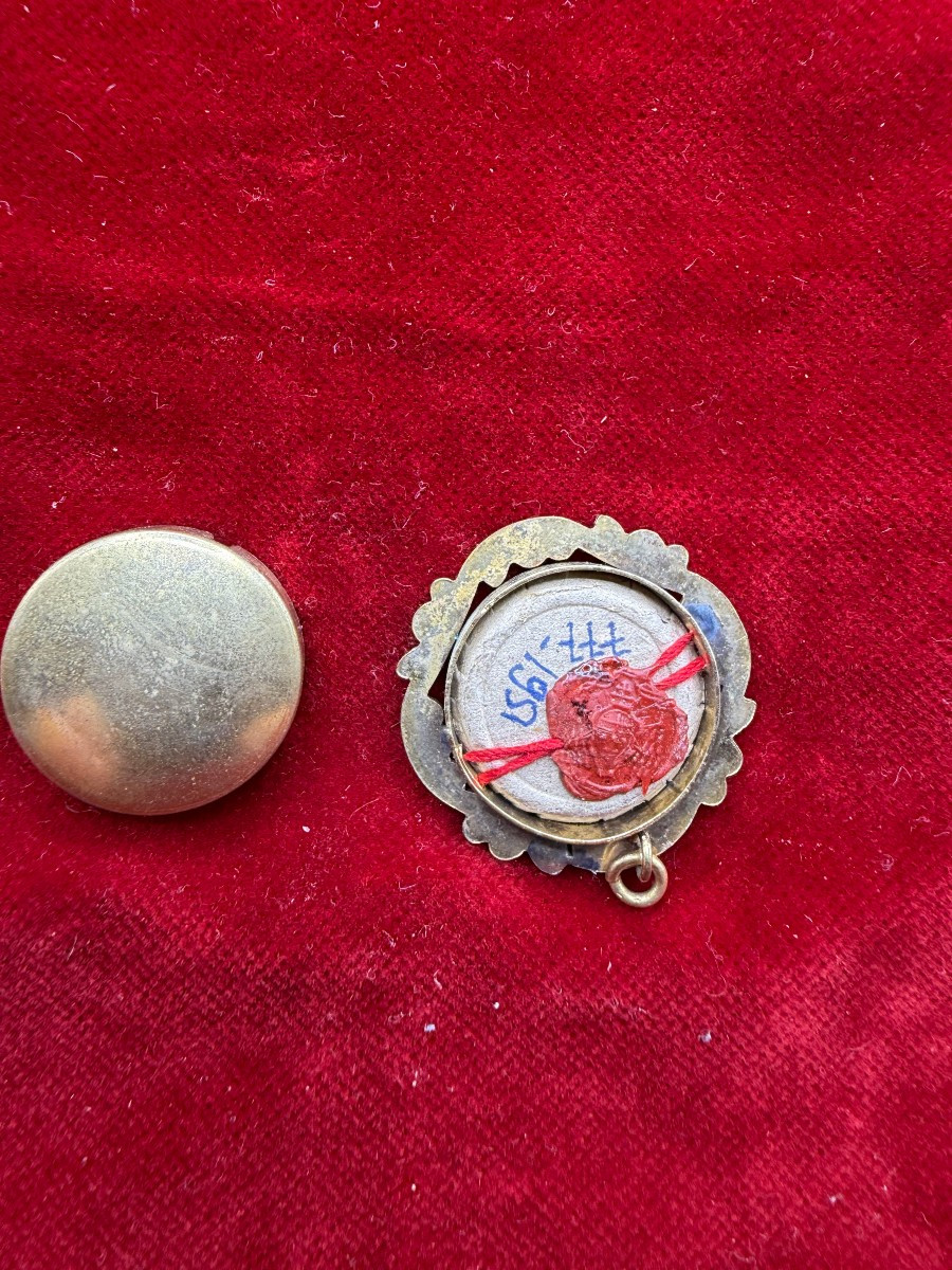 Reliquaire de Saint Antoine Abbé Diamètre : 3,5 cm-photo-2
