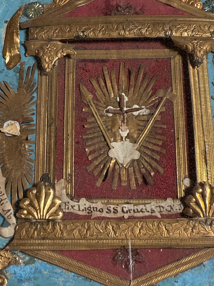 Paperolle Reliquary Frame With Seven Relics, Including The Holy Cross Of Our Lord Jesus Christ.-photo-2