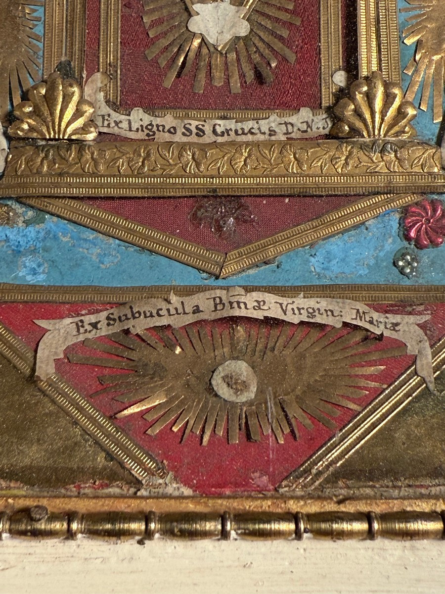 Paperolle Reliquary Frame With Seven Relics, Including The Holy Cross Of Our Lord Jesus Christ.-photo-2