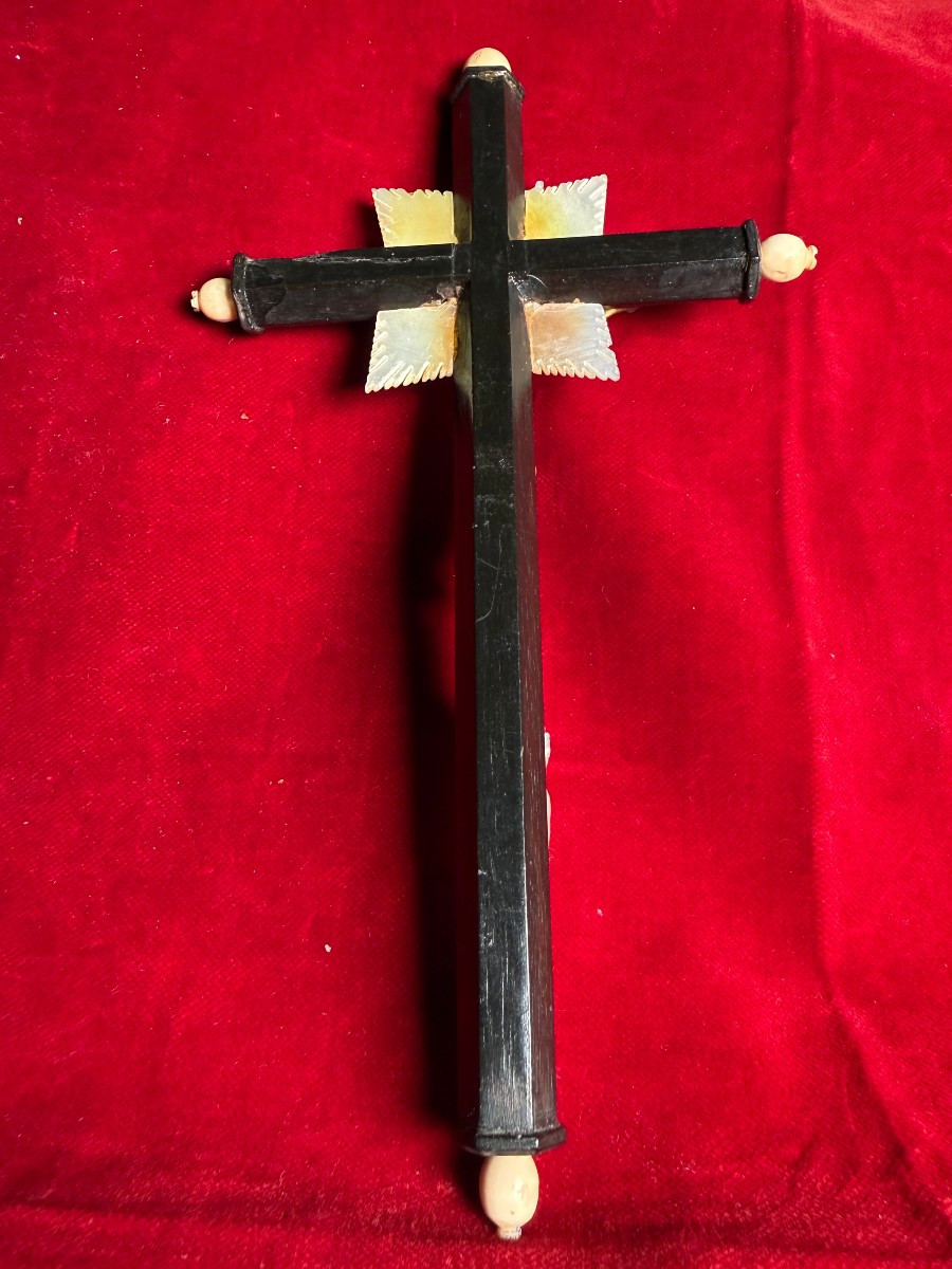 Holy Land Cross In Ebonized Wood With Bone And Mother-of-pearl Inserts-photo-4