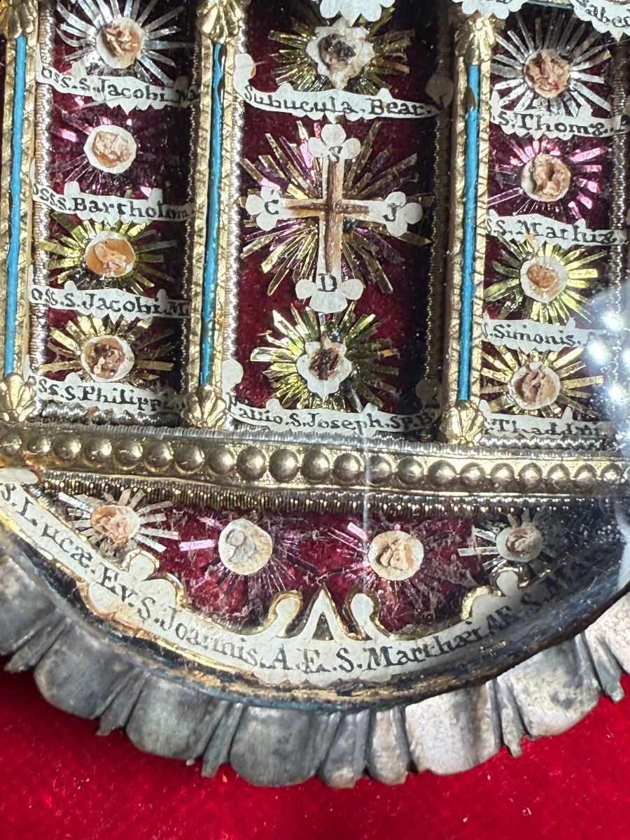 Reliquary Of The Holy Cross With The Apostles And Other Saints -photo-4