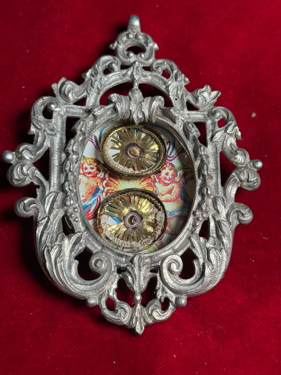 Reliquaire de saint Joseph et tombeau de la Vierge Marie. 