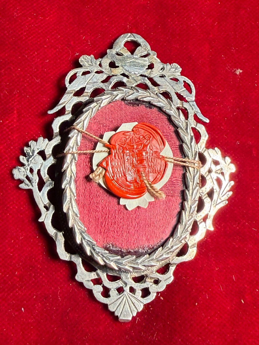 Reliquaire en filigrane d'argent contenant les reliques de saint François d'Assise -photo-2