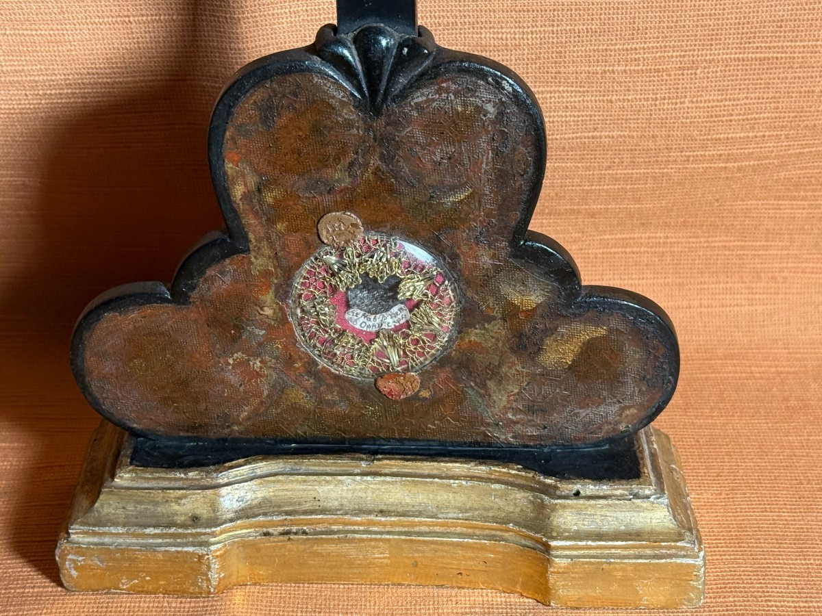 Cross With Base With Cross-heads And Christ In Silver And Relic On The Base,-photo-3