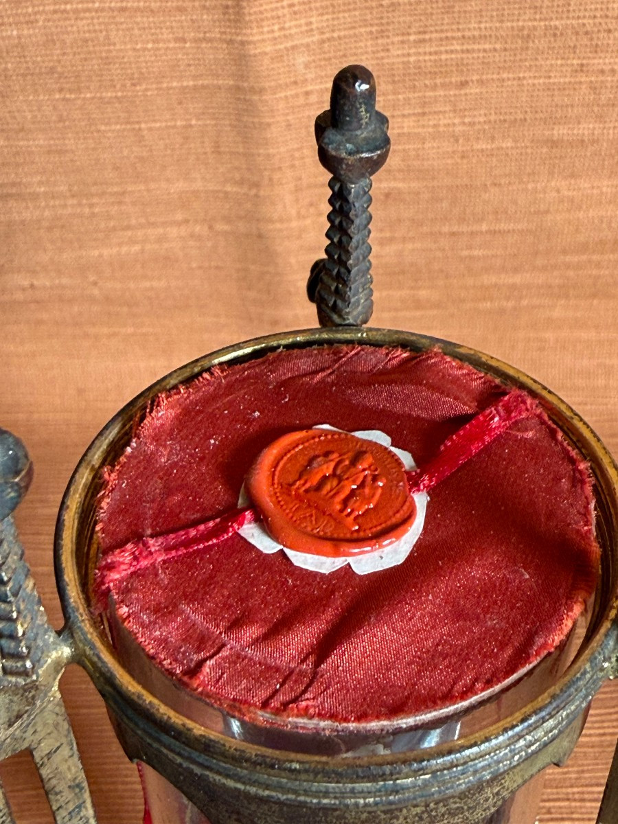 Gothic-style Bronze Reliquary With The Relic Of Saint Blaise The Bishop-photo-2