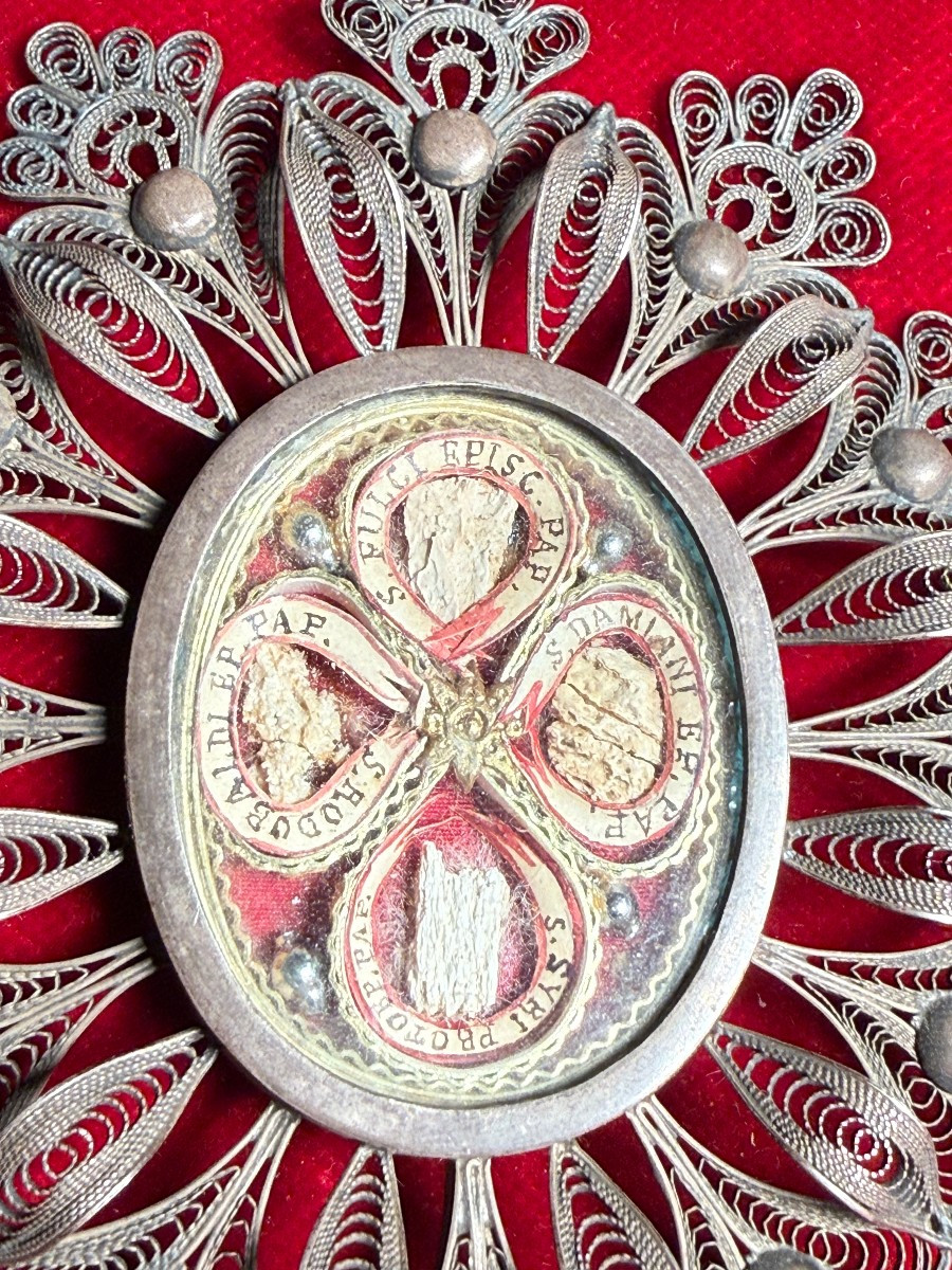 Reliquaire en filigrane d'argent contenant des reliques de quatre saints évêques de Pavie  -photo-2