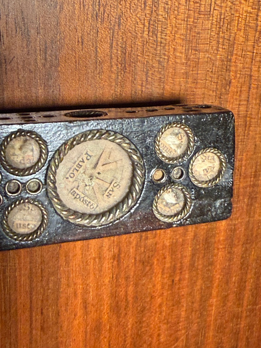  Relique espagnole du milieu du XVIIe siècle, contenant la relique de la Sainte Croix au centre-photo-4