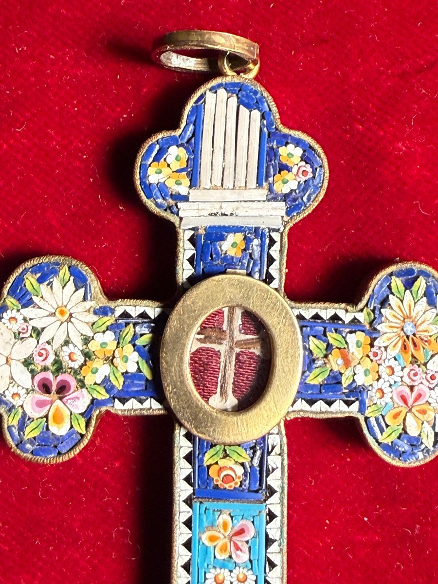 Croix pectorale romaine en mosaïque avec relique de la Sainte Croix  -photo-2