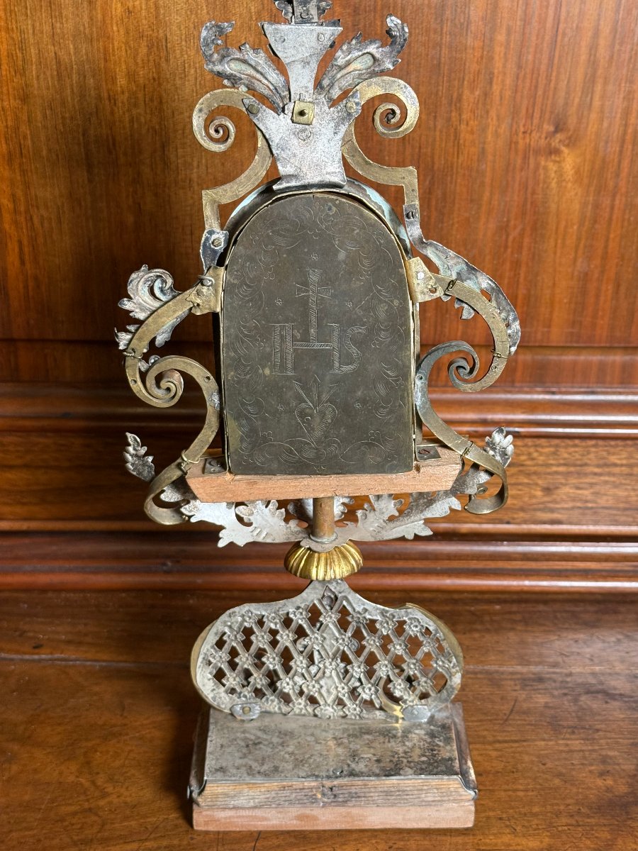 Deux reliquaires jumeaux en bronze et argent, contenant chacun 11 reliques de saints.  -photo-6