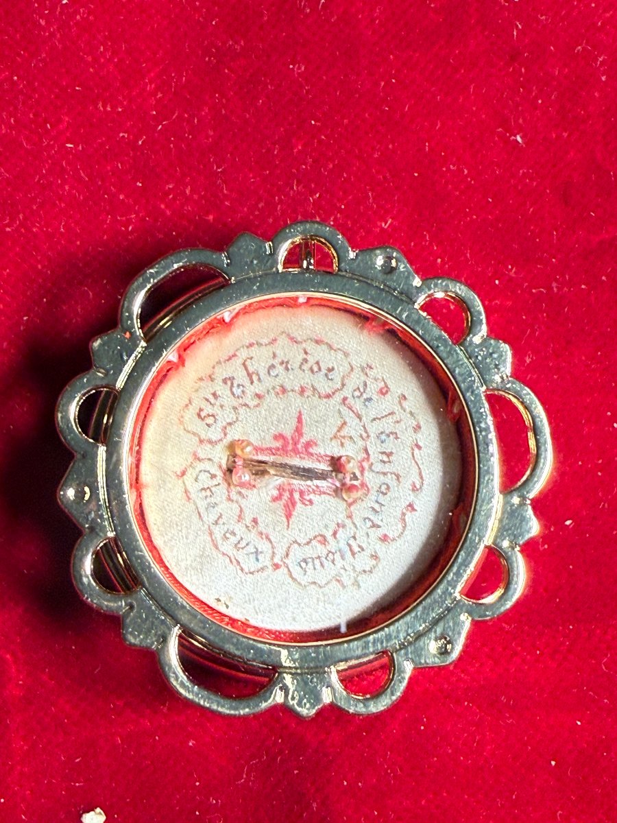 Silver-plated Reliquary Containing Fragments Of The Hair Of St. Thérèse Of The Child Jesus  