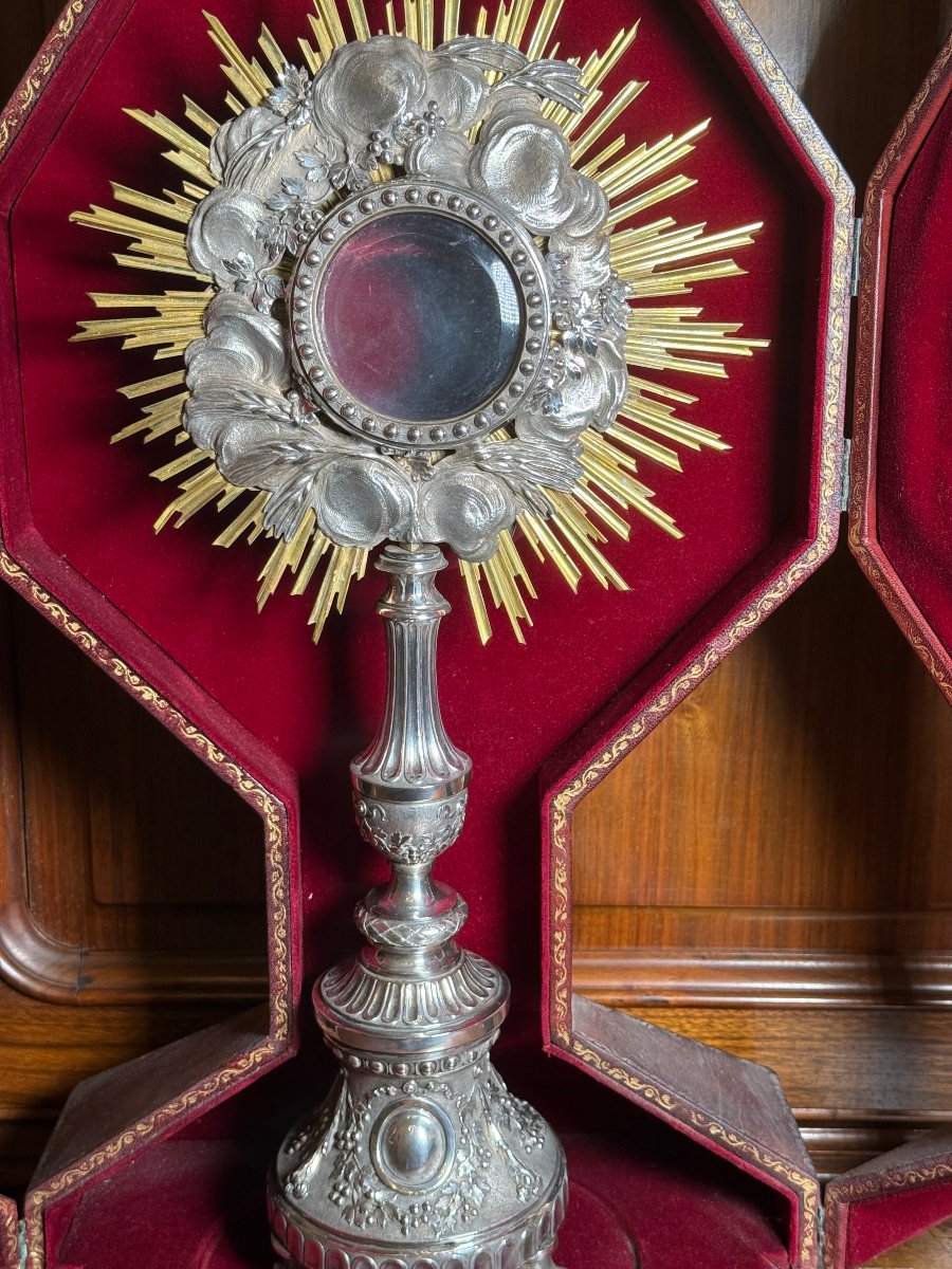 18th-century Louis XV-period Monstrance Made Of Solid Silver, In Its Case  -photo-2
