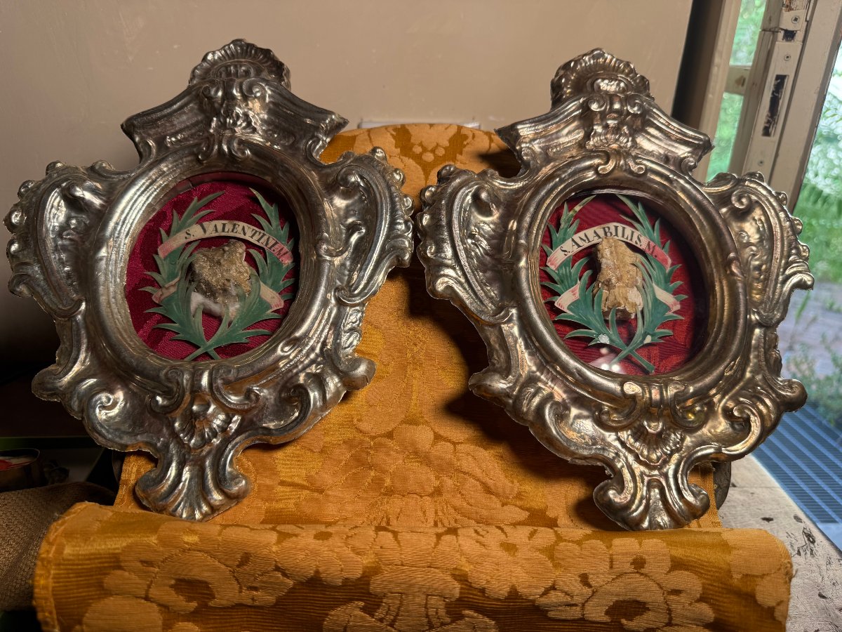 A Pair Of 18th-century Silver-plated Reliquaries Of Saints Amabile And Valentino 