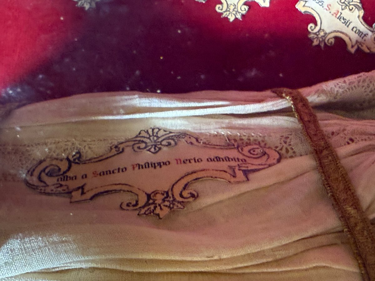 Urne contenant les reliques de S. Philippe Néri, Thérèse, d'Alexis, de la Vierge Marie, Joseph-photo-4