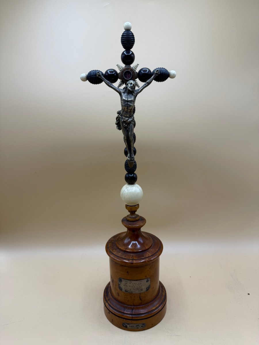 Table-top Crucifix From 1859, Made Of Silver And Precious Woods, Containing A Relic Of The Holy Cross  Dimensions