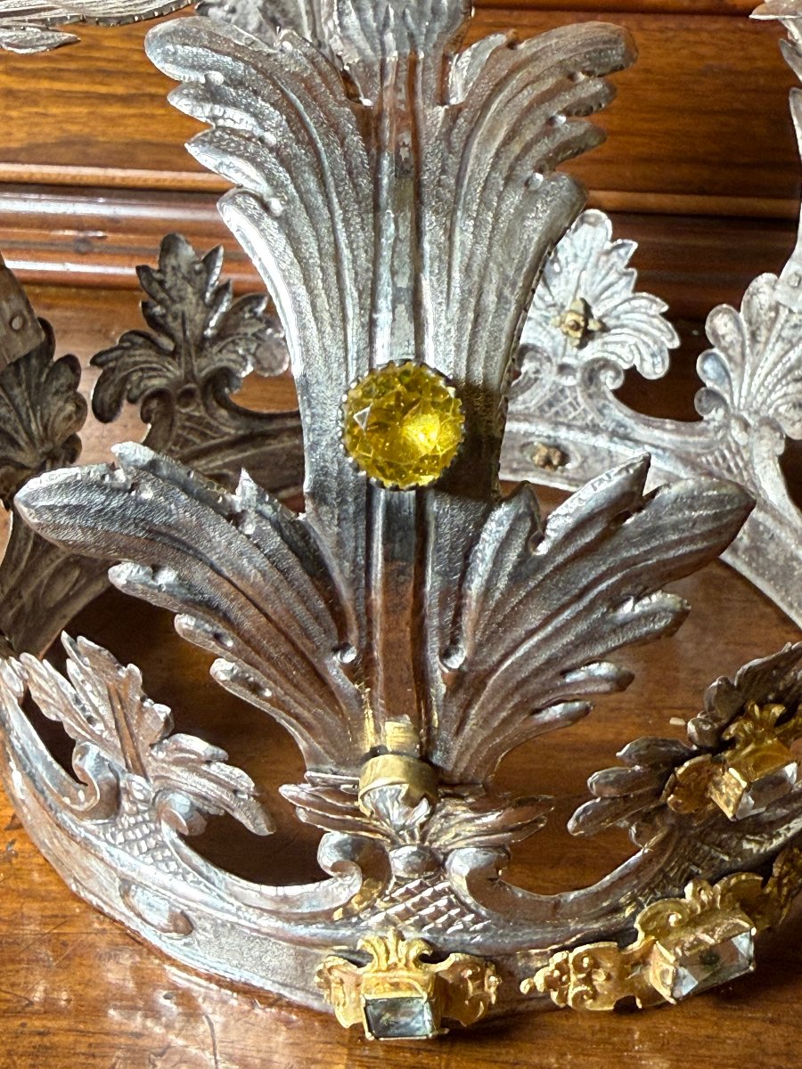 18th-century Silver Crown With Gilded Copper Inlays And Cut Colored Glass -photo-5