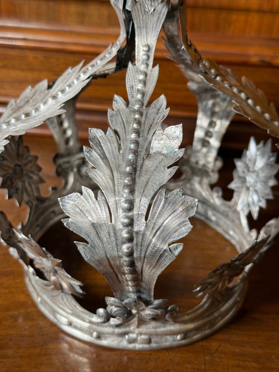 18th-century Chiseled Silver Crown   -photo-2