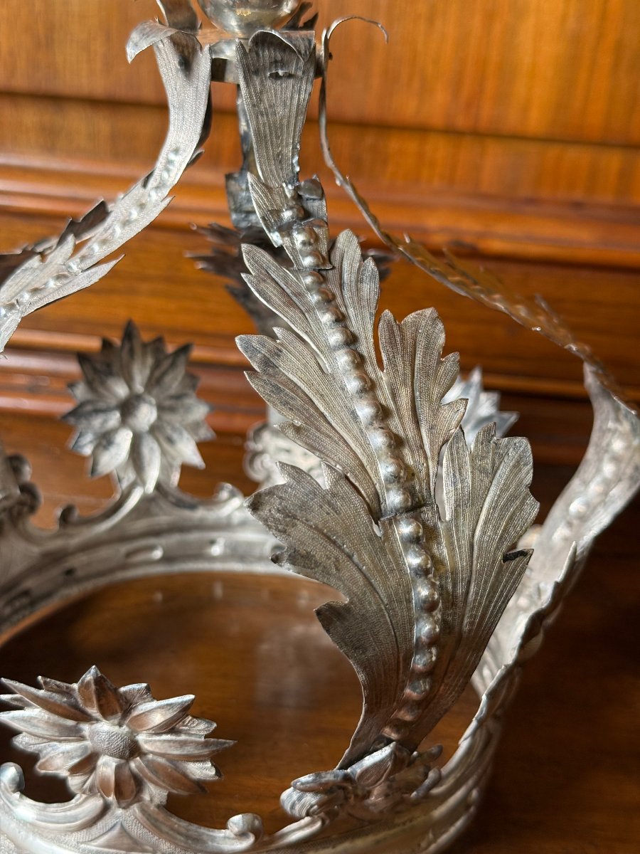 18th-century Chiseled Silver Crown   -photo-4