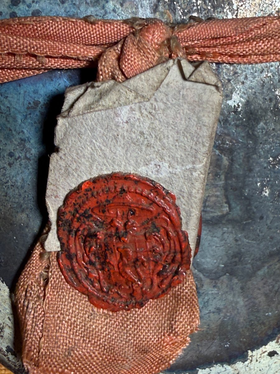 Reliquaire en argent contenant un fragment important de la « Tunique incorruptible » de N.S.G.C-photo-3