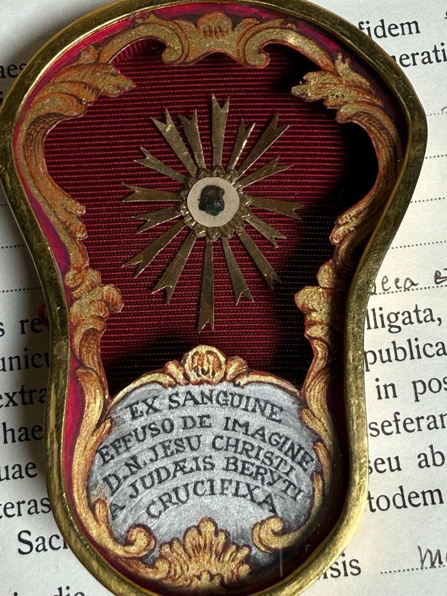 Reliquary Cases Containing Portions Of The Blood Of Our Lord Jesus Christ-photo-3