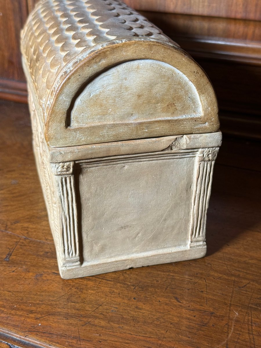 Terracotta Casket From Signa, Modeled After An Early Christian Sarcophagus -photo-3