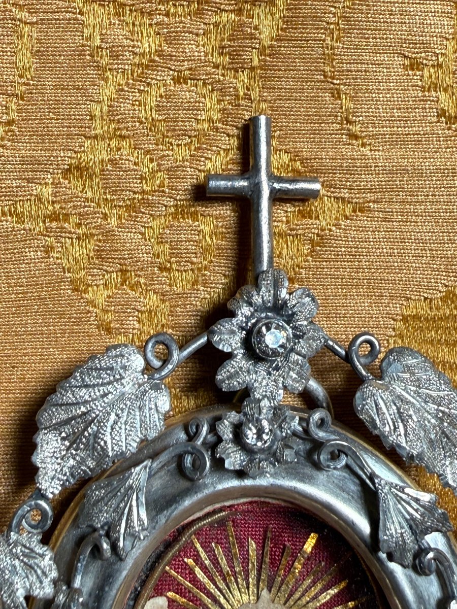  Filigrane d'argent orné d'un diamant contenant des reliques de saint Jean-Baptiste  -photo-2