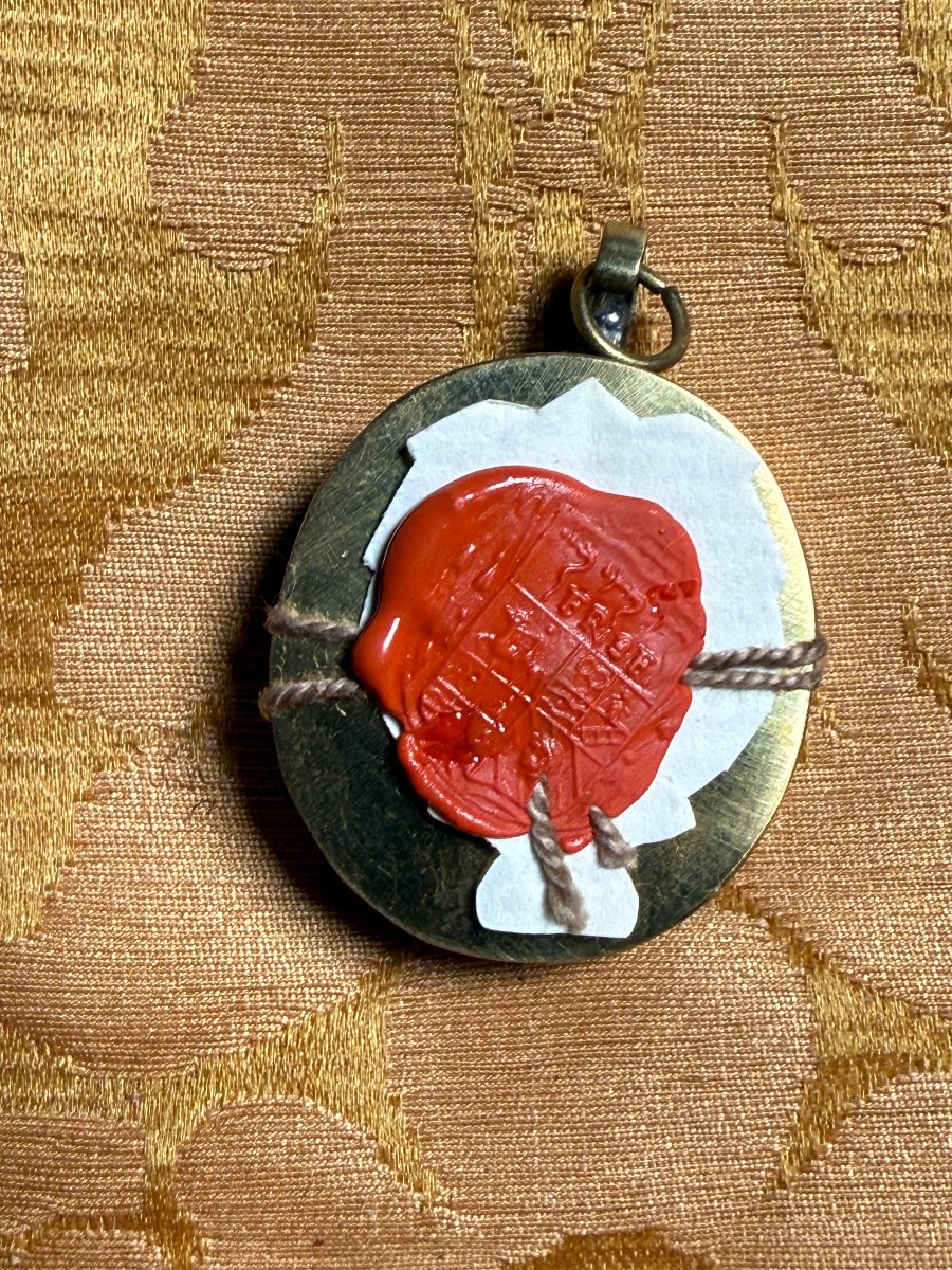 Metal Case Containing A Fragment Of A Relic Of St. Vitus The Martyr -photo-2